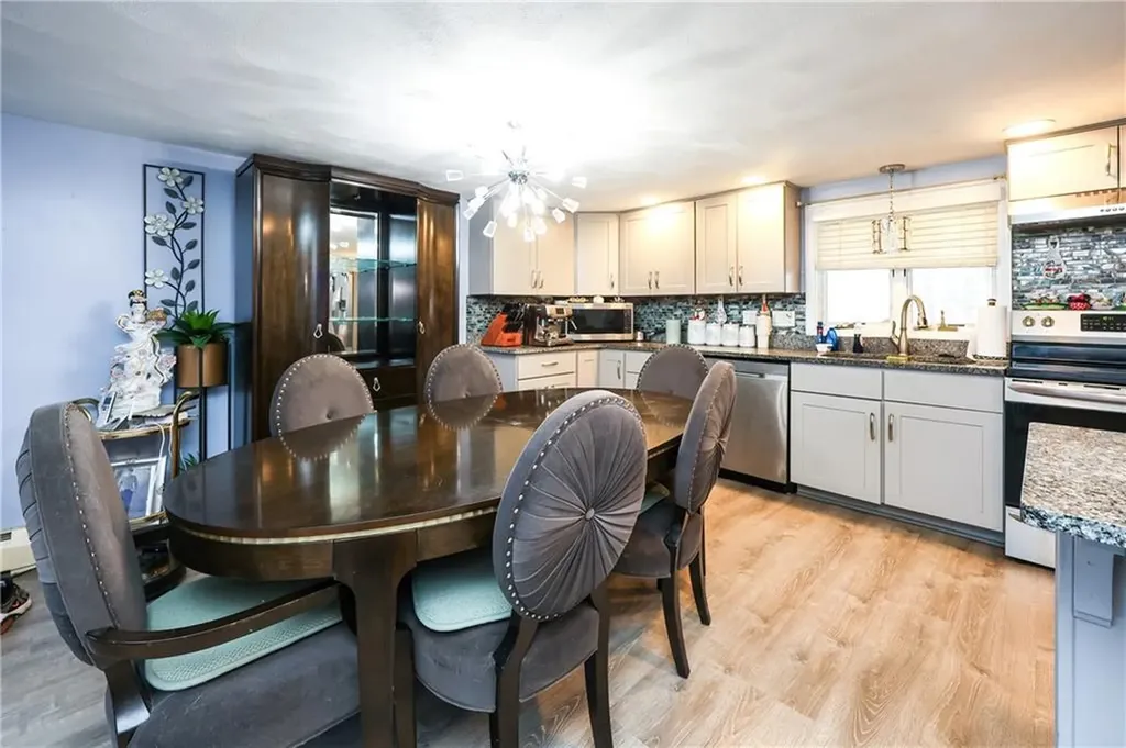 64 Catherine Street Bristol RI 02809