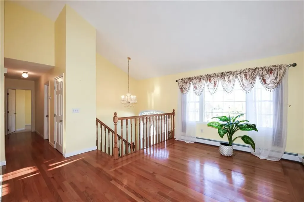 64 Catherine Street Bristol RI 02809