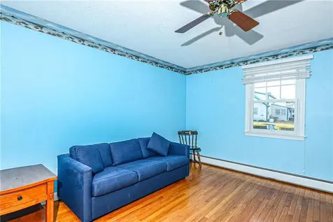 44 Lisa Terrace Portsmouth RI 02871