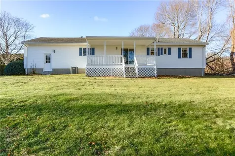 44 Lisa Terrace Portsmouth RI 02871