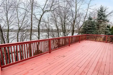 78 Zachariah Place Warwick RI 02889