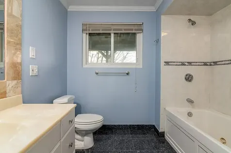 78 Zachariah Place Warwick RI 02889