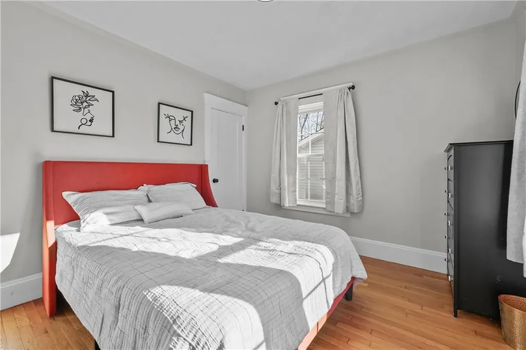 13 Silver Lake Avenue Warwick RI 02888