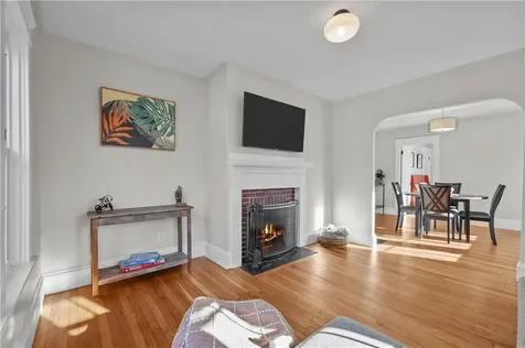 13 Silver Lake Avenue Warwick RI 02888