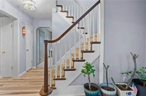 76 Lexington Avenue West Warwick RI 02893