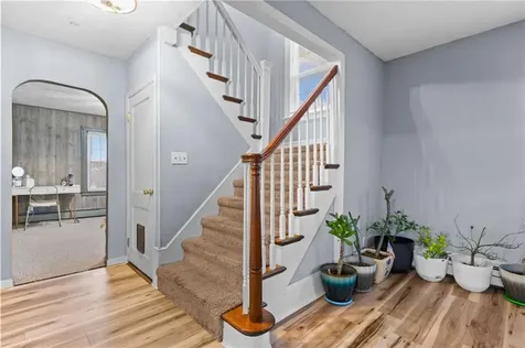 76 Lexington Avenue West Warwick RI 02893