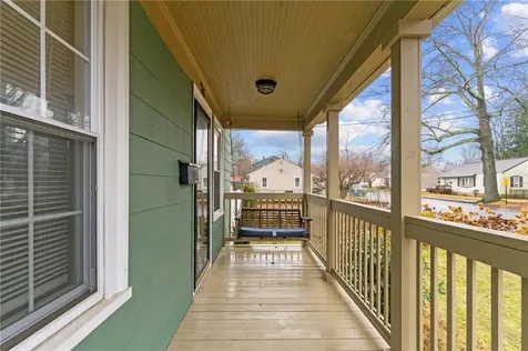 76 Lexington Avenue West Warwick RI 02893