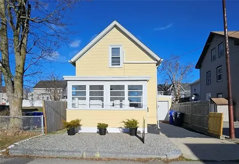 136 Mercer Street East Providence RI 02914