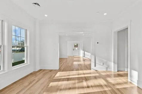 4 Anchor Way Newport RI 02840