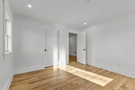 4 Anchor Way Newport RI 02840