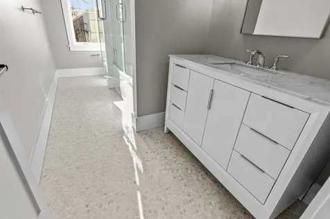 4 Anchor Way Newport RI 02840