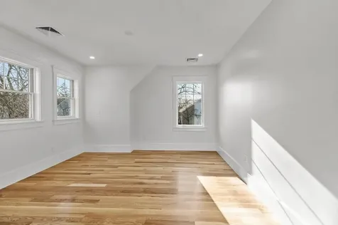 4 Anchor Way Newport RI 02840