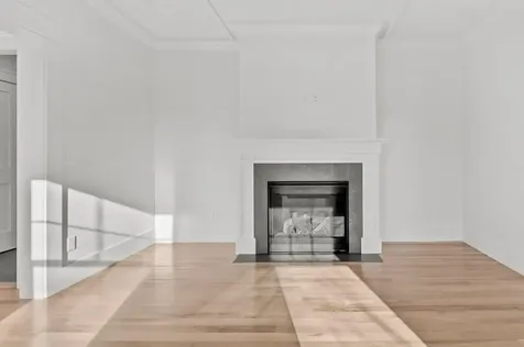 4 Anchor Way Newport RI 02840