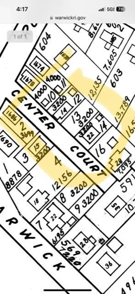 14 Center Court Warwick RI 02889