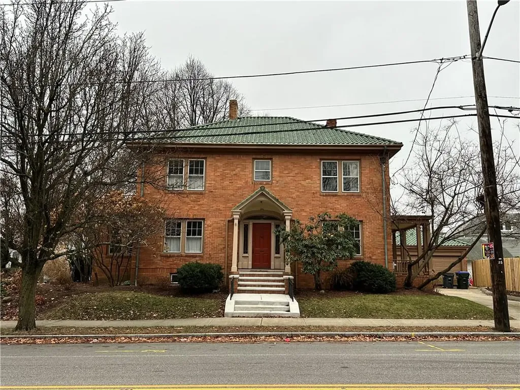 210 Eaton Street Providence RI 02908