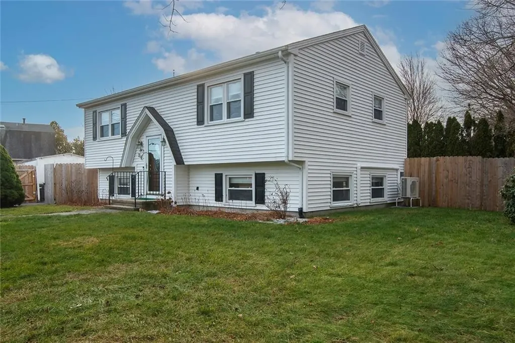 32 Spencer Drive Westerly RI 02891
