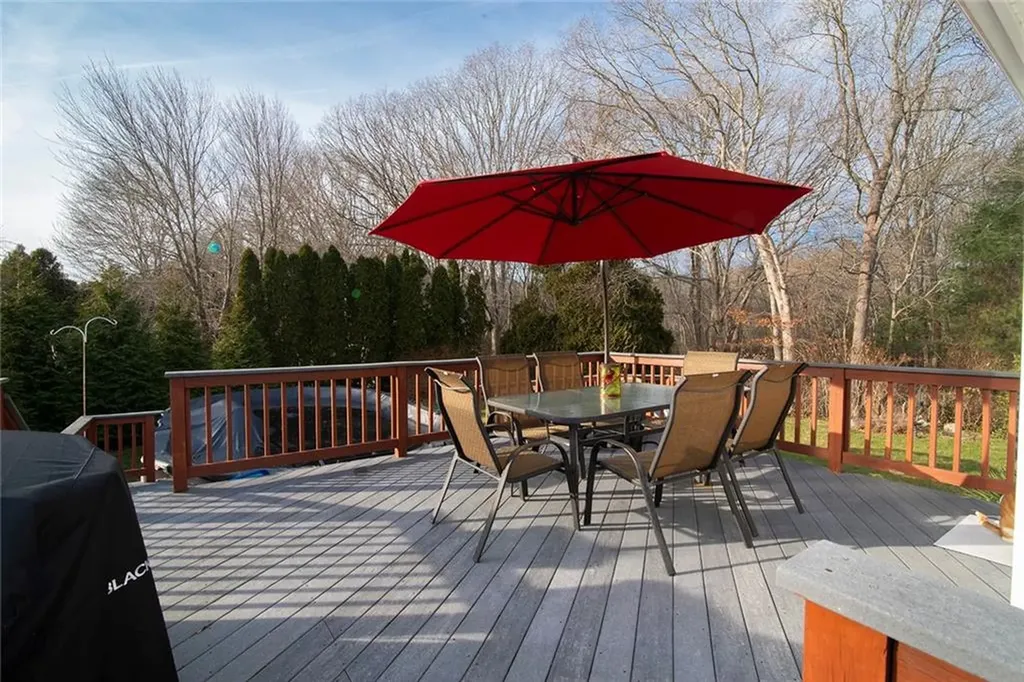 32 Spencer Drive Westerly RI 02891