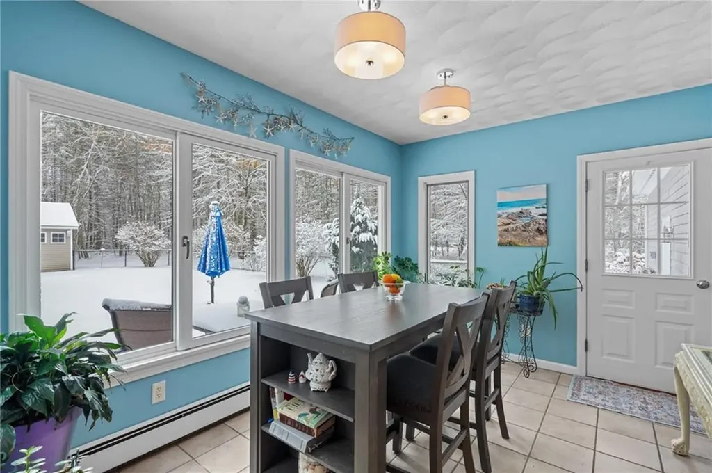 30 Parkside Drive West Greenwich RI 02817