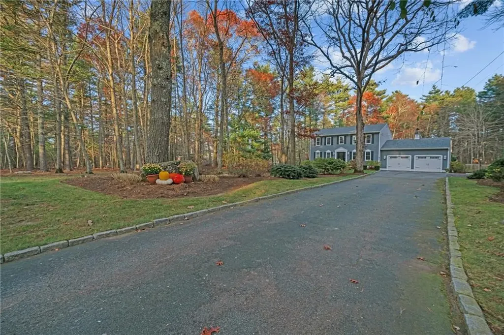 30 Parkside Drive West Greenwich RI 02817