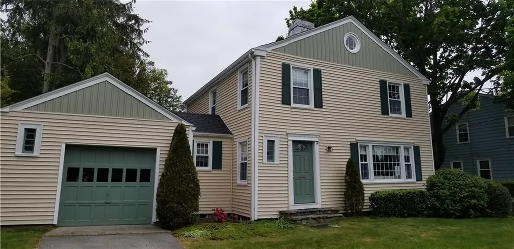 74 Kay Boulevard Newport RI 02840