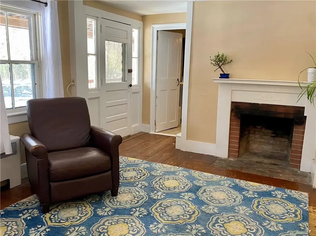 285 Cooper Road Glocester RI 02814