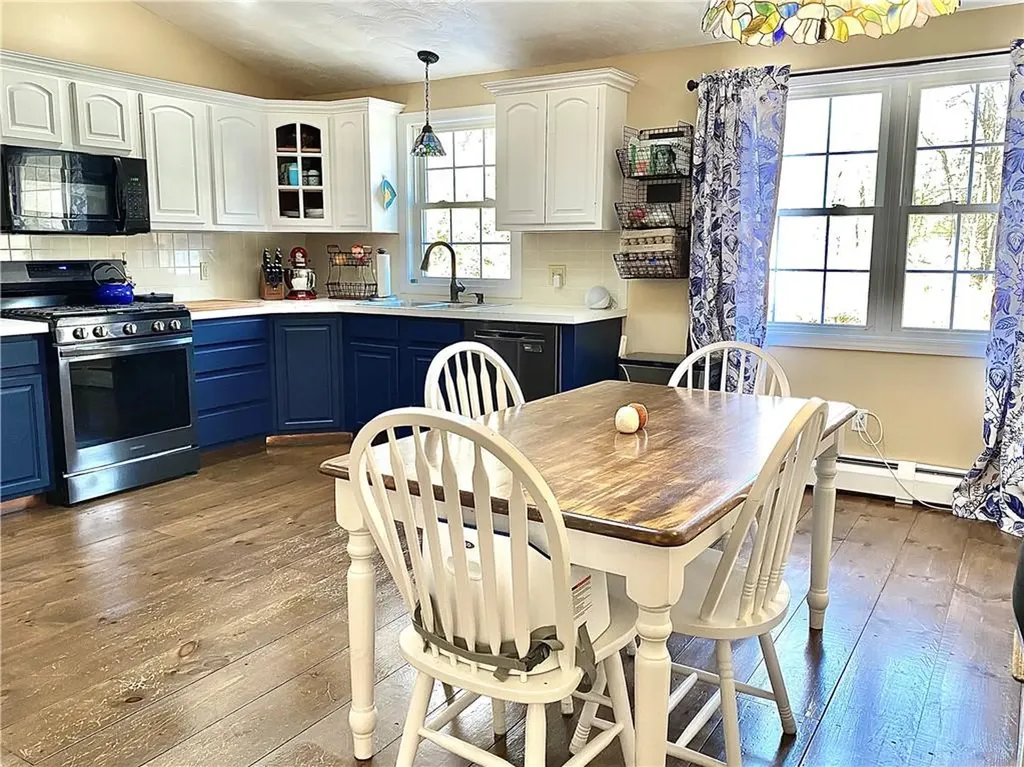 285 Cooper Road Glocester RI 02814