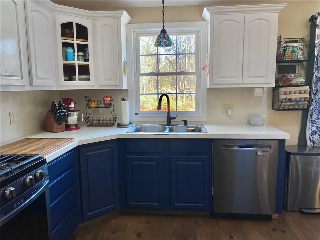 285 Cooper Road Glocester RI 02814