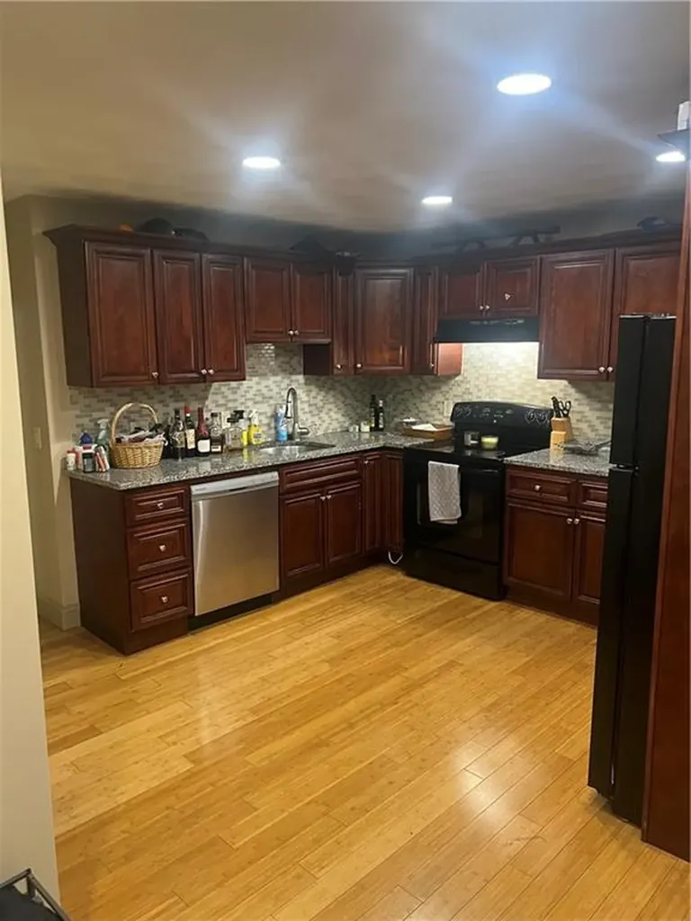 10 Africa Street Providence RI 02903