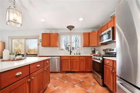 15 Phillips Lane Glocester RI 02814