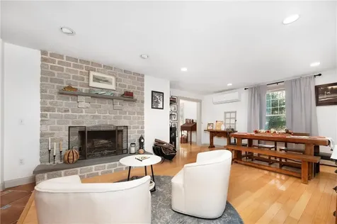 15 Phillips Lane Glocester RI 02814