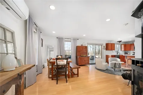 15 Phillips Lane Glocester RI 02814