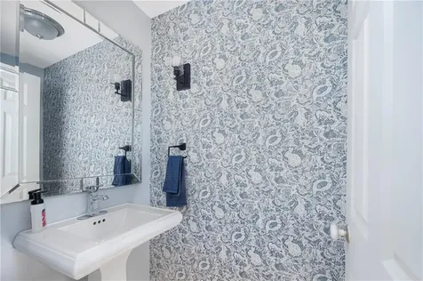 15 Phillips Lane Glocester RI 02814