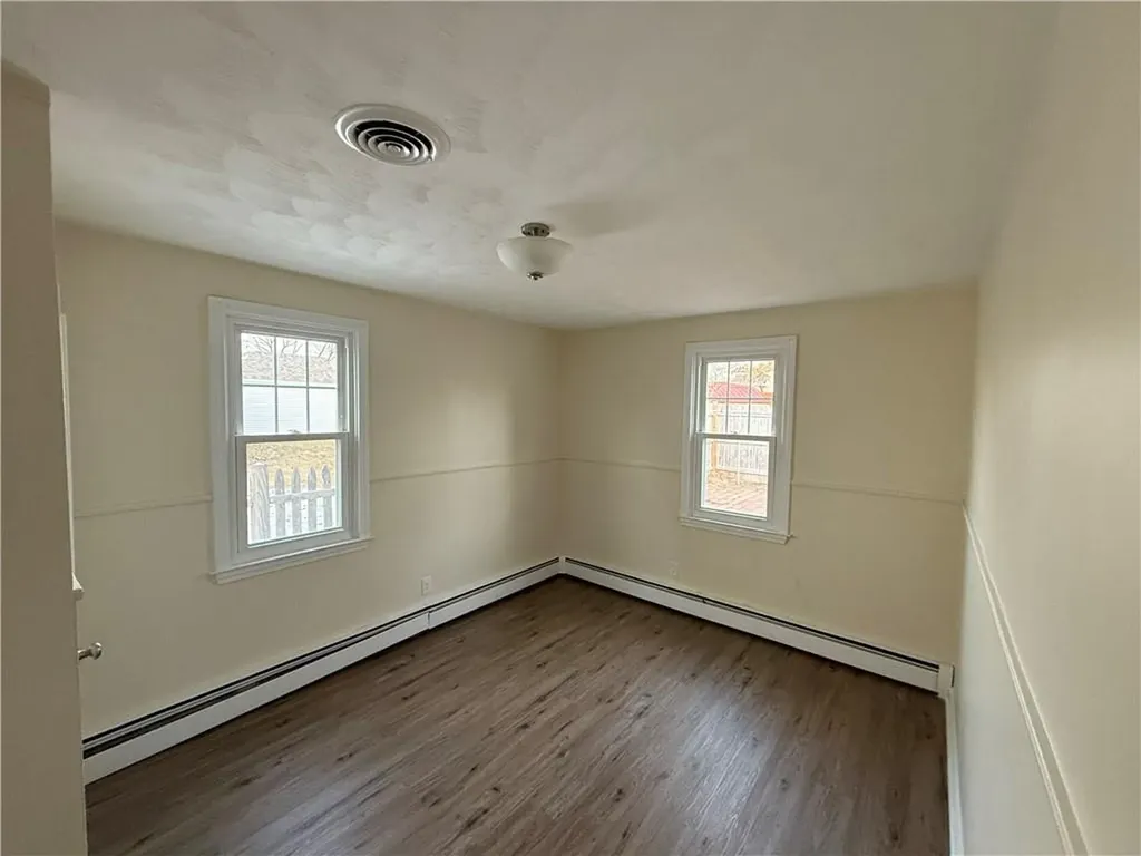 151 Ausdale Road Cranston RI 02910