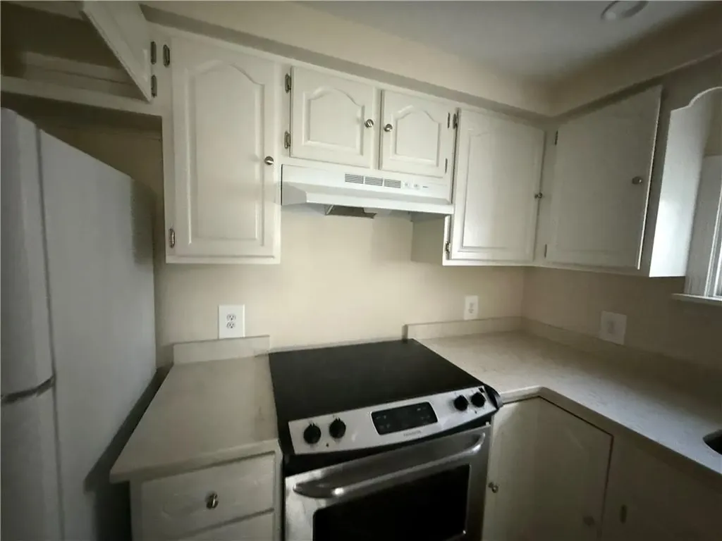 151 Ausdale Road Cranston RI 02910