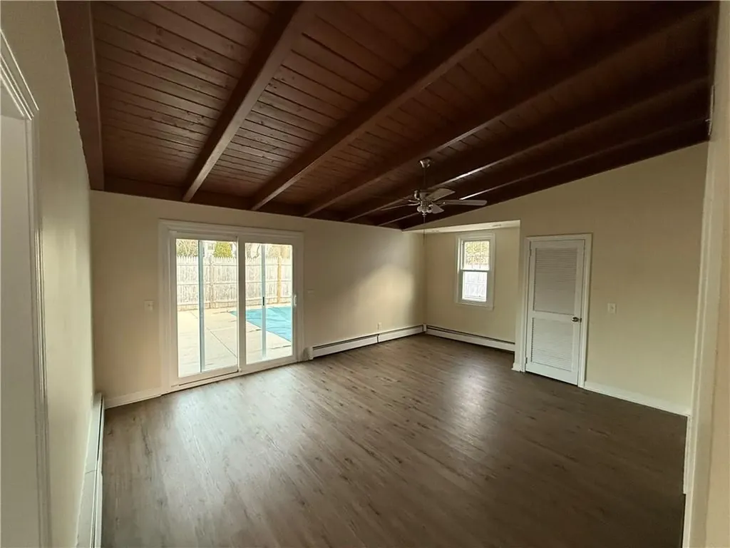 151 Ausdale Road Cranston RI 02910