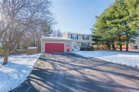 4 Country View Drive Coventry RI 02816