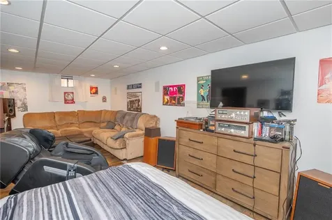 4 Country View Drive Coventry RI 02816