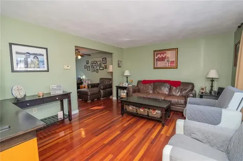 4 Country View Drive Coventry RI 02816