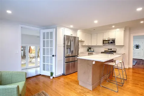 21 Townsend Street Barrington RI 02806