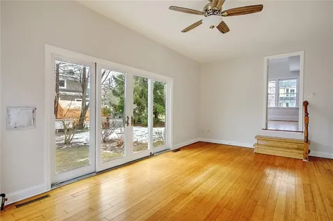 21 Townsend Street Barrington RI 02806