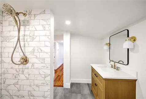 21 Townsend Street Barrington RI 02806