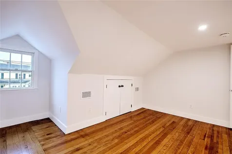 21 Townsend Street Barrington RI 02806