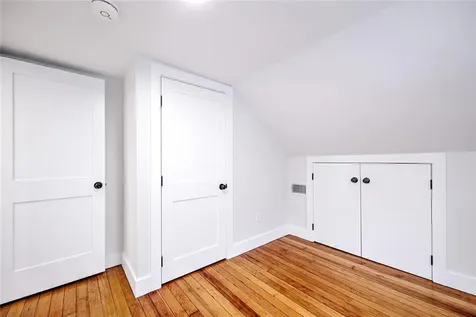 21 Townsend Street Barrington RI 02806