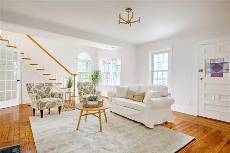 21 Townsend Street Barrington RI 02806