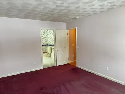 106 Derbyshire Drive Cranston RI 02921