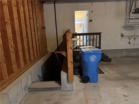 106 Derbyshire Drive Cranston RI 02921