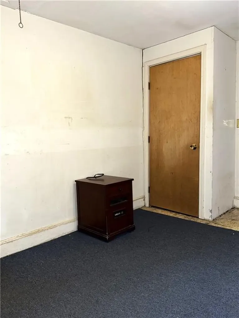212 Farnum Pike Smithfield RI 02917