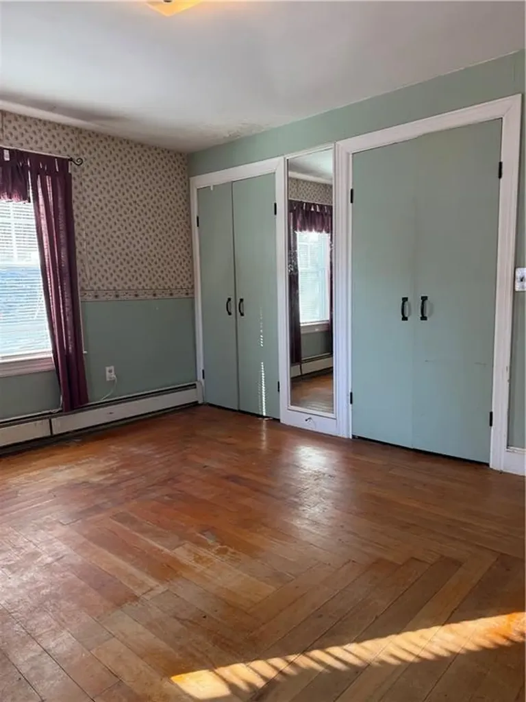 212 Farnum Pike Smithfield RI 02917