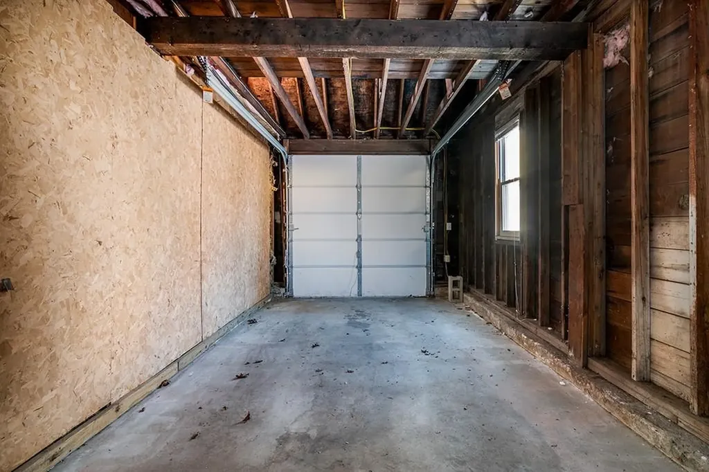 92 Pawtuxet Terrace West Warwick RI 02893