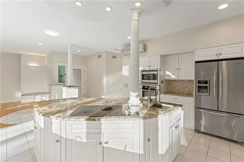 11 Windrose Circle Exeter RI 02822